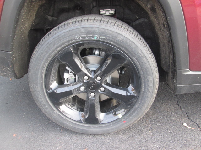 Photo 03